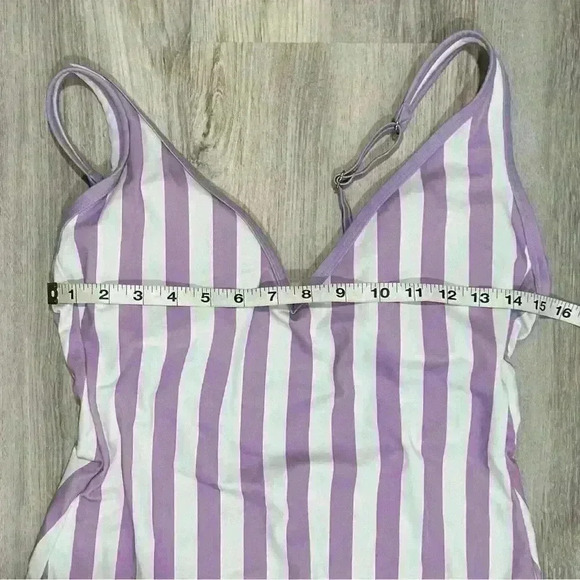 Kona Sol Purple Stripe V Neck Low Back High Leg One Piece Swimsuit Size L - Picture 8 of 9